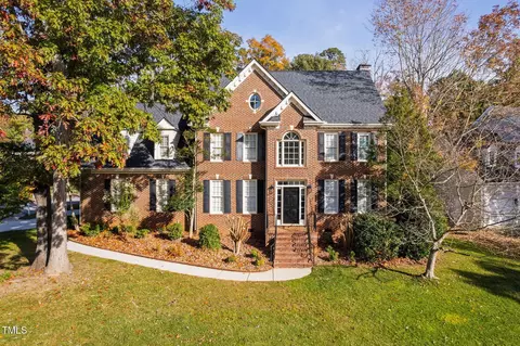 102 Calm Winds Ct, Cary, NC 27513