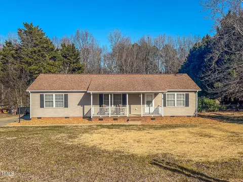 2940 Bramblegate Dr, Mebane, NC 27302