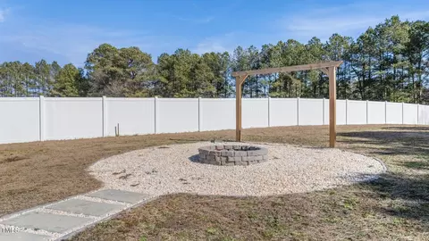 Exterior - 99 Bodacious Ln, Benson, NC 27504 photo 4 of 7