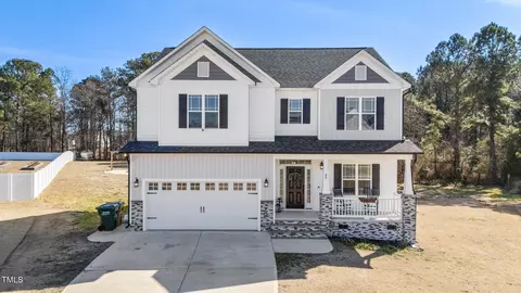 99 Bodacious Ln, Benson, NC 27504