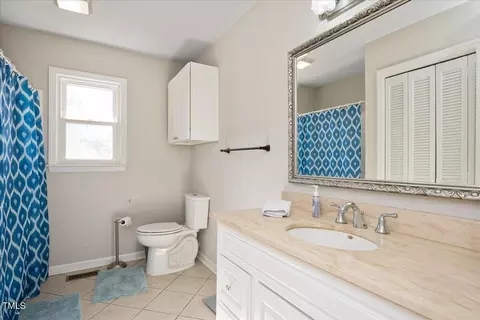 Bath - 132 Cheryl Ave, Durham, NC 27712 photo 2 of 2