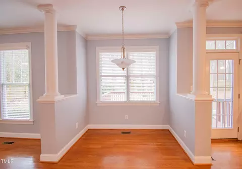 8607 Eagle View Dr, Durham, NC 27713 photo 5
