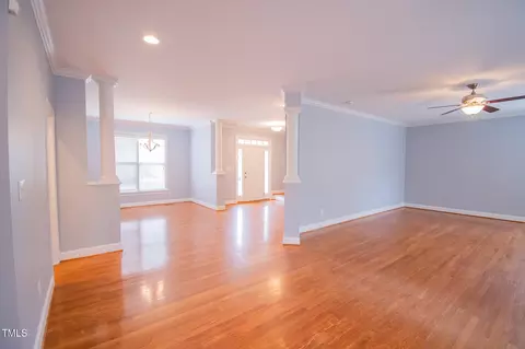 8607 Eagle View Dr, Durham, NC 27713 photo 4