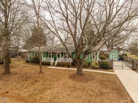 623 Rolling Rd, Haw River, NC 27258