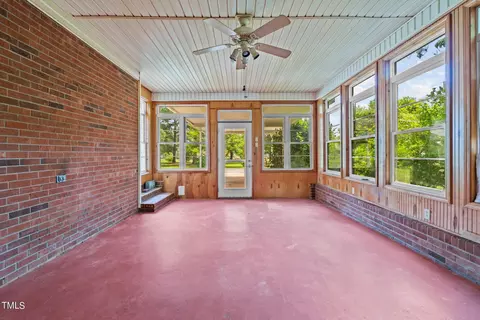 Exterior - 135 Rainbow Dr, Dunn, NC 28334 photo 3 of 9