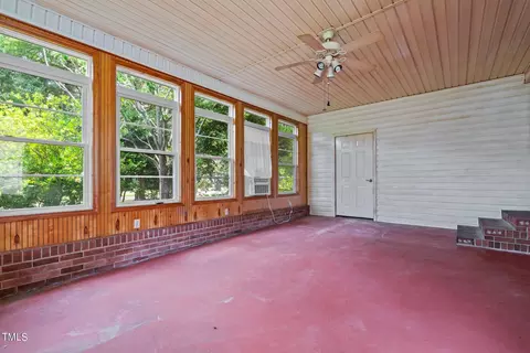 Exterior - 135 Rainbow Dr, Dunn, NC 28334 photo 4 of 9
