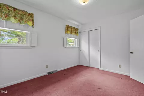 Bedroom - 135 Rainbow Dr, Dunn, NC 28334 photo 2 of 9