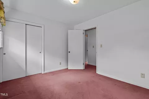 Bedroom - 135 Rainbow Dr, Dunn, NC 28334 photo 3 of 9