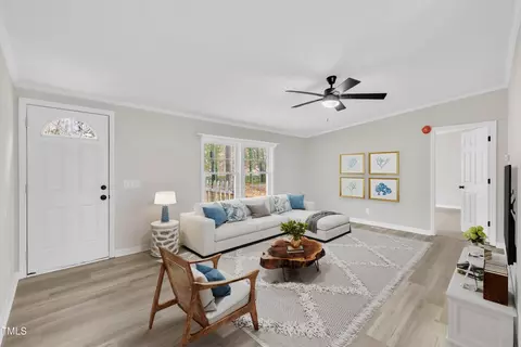 16 Woodbine Ct, Pittsboro, NC 27312