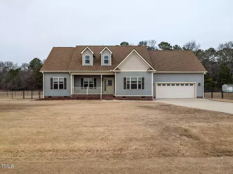 146 Watersedge Ln, Smithfield, NC 27577