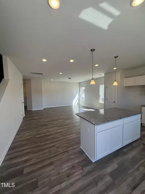 208 Bruce Dr, Dunn, NC 28334 photo 6