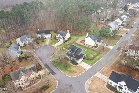 6002 Rustic Wood Ln, Durham, NC 27713 photo 3