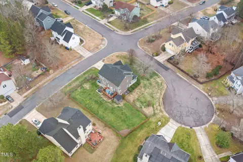 6002 Rustic Wood Ln, Durham, NC 27713 photo 4