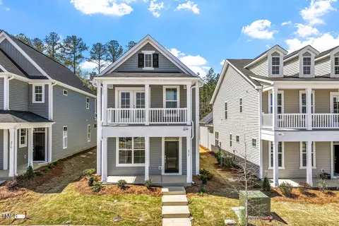 272 White Oak Garden Way #209, Garner, NC 27529