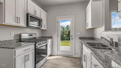 216 Starlight St, Sanford, NC 27330 photo 13