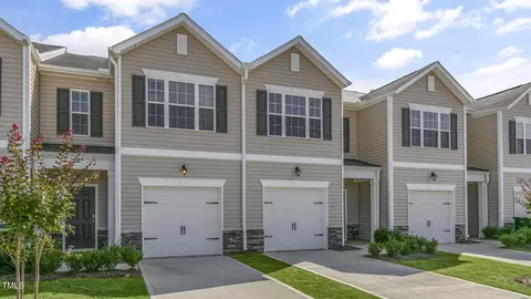 216 Starlight St, Sanford, NC 27330 photo 2