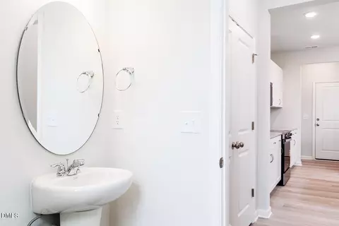 Entry Way - 152 Kobus Ct, Garner, NC 27529 photo 2 of 3