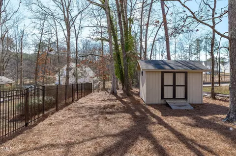 Exterior - 900 Ricon Pl, Durham, NC 27703 photo 6 of 6