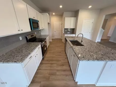 Kitchen - 106 E Victory View Ter, Smithfield, NC 27577 photo 5 of 5