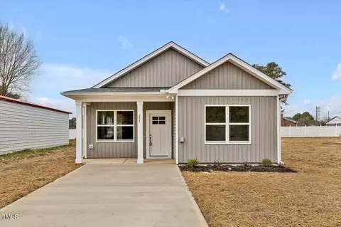 307 Wondertown Dr, Erwin, NC 28339