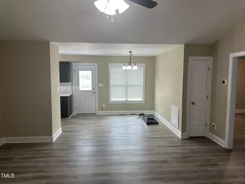 Living - 106 Bishop Ln, Dunn, NC 28334 photo 2 of 2