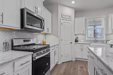 Kitchen - 8608 Deep Elm Dr, Wake Forest, NC 27587 photo 4 of 4