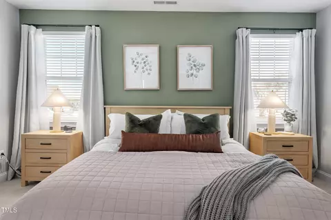 Bedroom - 1014 Falling Rock Pl, Durham, NC 27703 photo 1 of 4