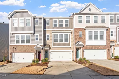 Exterior - 1014 Falling Rock Pl, Durham, NC 27703 photo 3 of 4
