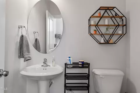 Bath - 1014 Falling Rock Pl, Durham, NC 27703 photo 1 of 4