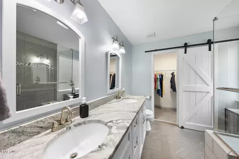 Bath - 5 Bonham Ct, Durham, NC 27703 photo 3 of 4