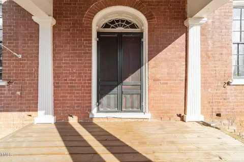 93 Broad St, Milton, NC 27305 photo 6
