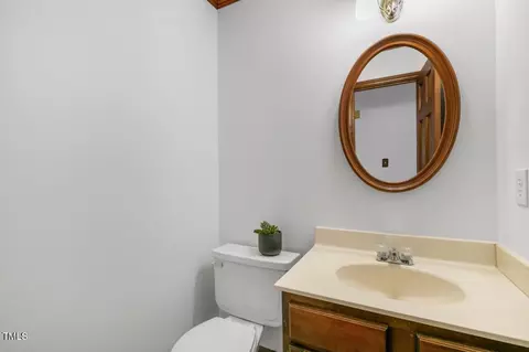 Bath - 112 Ridgepath Way, Cary, NC 27511 photo 1 of 3