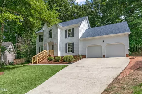 Exterior - 112 Ridgepath Way, Cary, NC 27511 photo 2 of 6