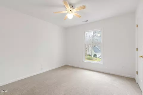 Bedroom - 112 Ridgepath Way, Cary, NC 27511 photo 5 of 9