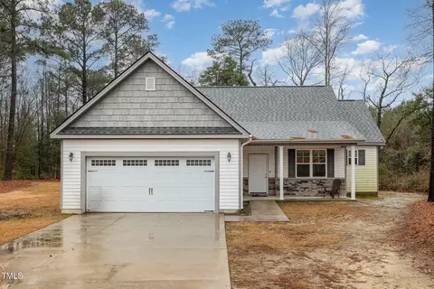 109 Oak Tree Ln, Goldsboro, NC 27530