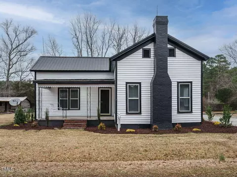 416 E Fremont St, Kenly, NC 27542