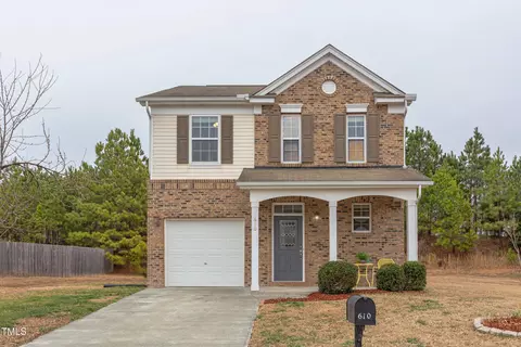 610 Chalcedony Ct, Durham, NC 27703 photo 2