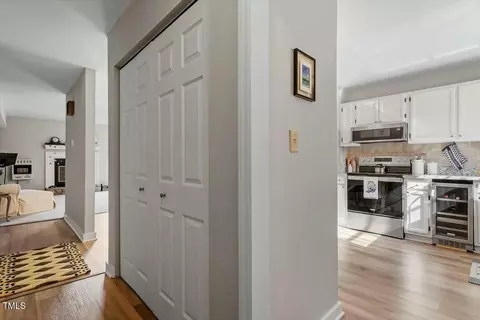 Entry Way - 63 Willow Bridge Dr, Durham, NC 27707 photo 2 of 2