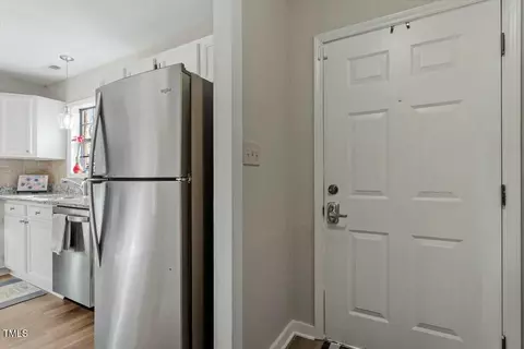 Entry Way - 63 Willow Bridge Dr, Durham, NC 27707 photo 1 of 2