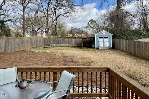 Exterior - 208 N Maple St, Durham, NC 27703 photo 2 of 4