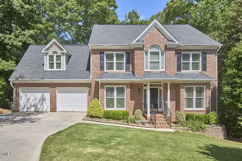 407 Crickentree Dr, Cary, NC 27518