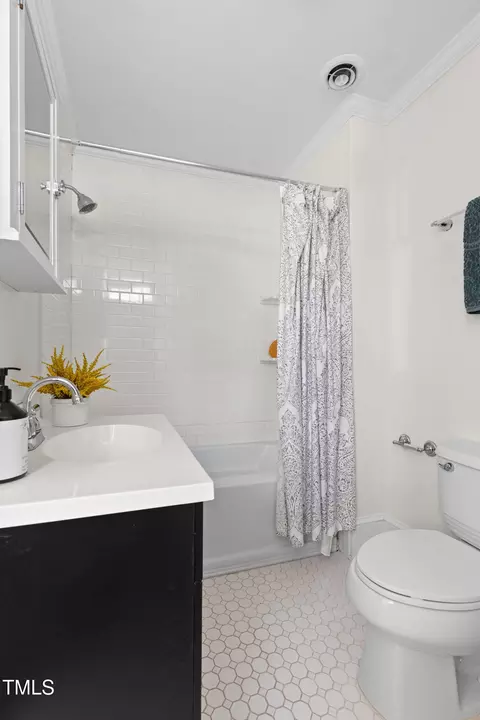 201 W Trinity Ave #A, Durham, NC 27701 photo 33
