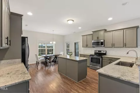 Kitchen - 206 Crane Way, Bunnlevel, NC 28323 photo 1 of 2