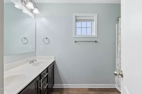 Bath - 206 Crane Way, Bunnlevel, NC 28323 photo 4 of 4