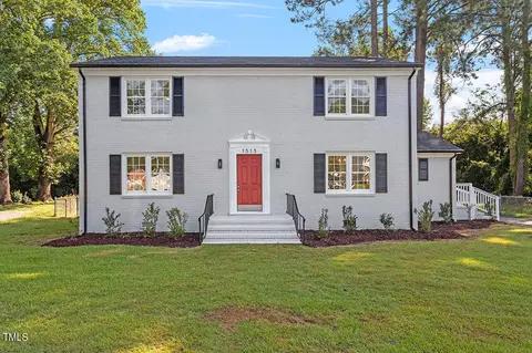 1513 E Hart Cir, Goldsboro, NC 27530