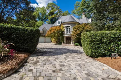 2658 Davis St, Raleigh, NC 27608