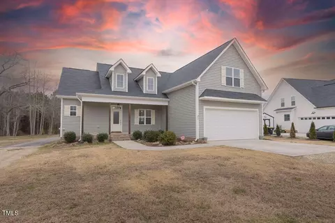 375 Thomas Arnold Rd, Zebulon, NC 27597