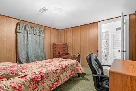 Bedroom - 201 N Holt St, Pine Level, NC 27568 photo 2 of 3