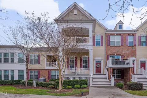 10510 Sablewood Dr #114, Raleigh, NC 27617