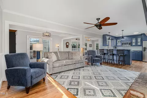 Living - 1107 S 2nd St, Smithfield, NC 27577 photo 2 of 2